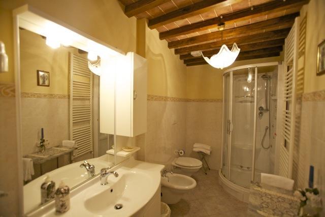 Bed and Breakfast Dolce Maria Cortona Habitación foto